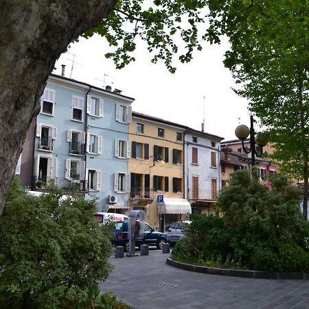 Relais De La Place Leilighet Desenzano del Garda Eksteriør bilde