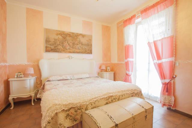 Relais De La Place Leilighet Desenzano del Garda Rom bilde