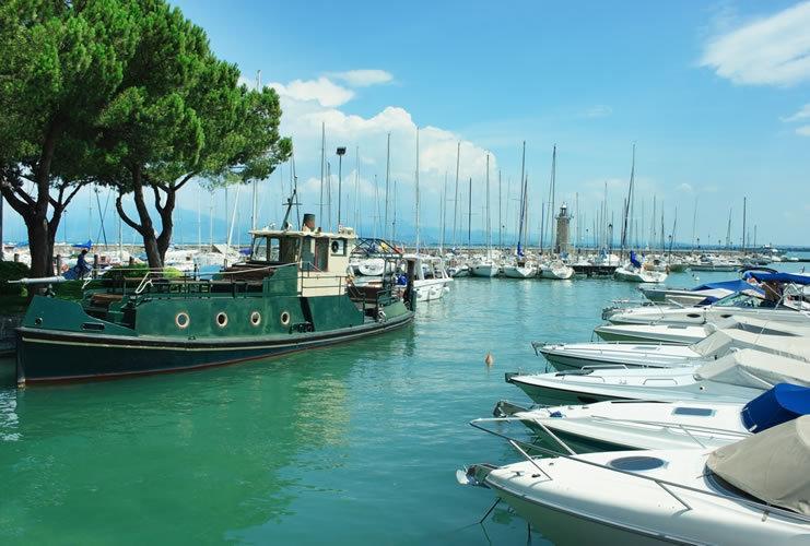 Relais De La Place Leilighet Desenzano del Garda Eksteriør bilde